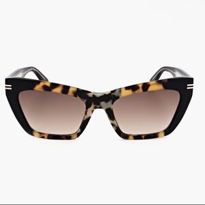 OBO New- Marc Jacobs Runway Tortoiseshell Sunglasses